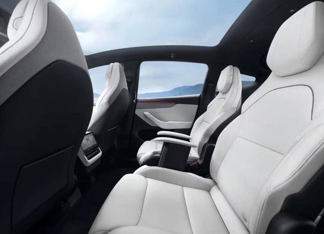 特斯拉入局大六座!Model Y L能有多少機(jī)會?